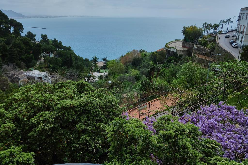 Domus Antonina Appartement Vietri Buitenkant foto